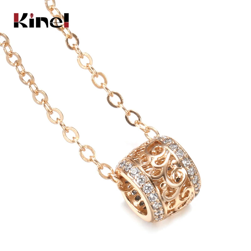 Hollow Crystal Flower Necklace