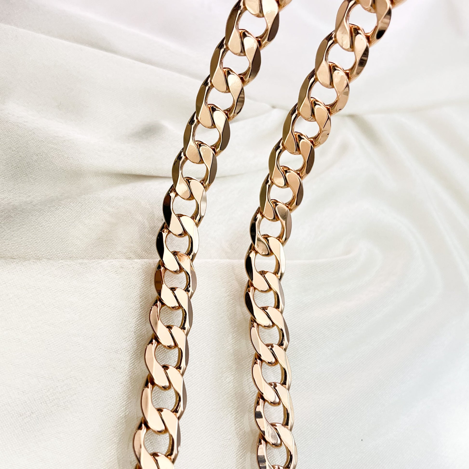 Gold-plated Curb Chain 48 cm | jewelry store beautiquepoint.com