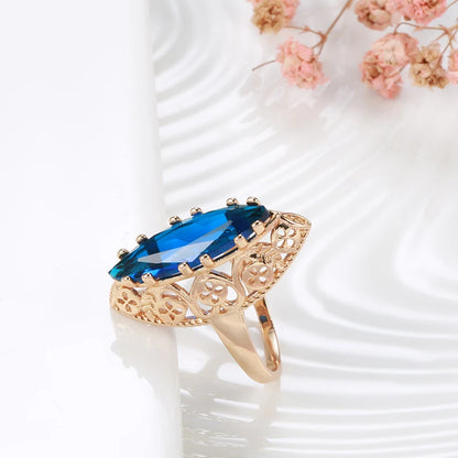 Emerald Hollow Zircon Ring