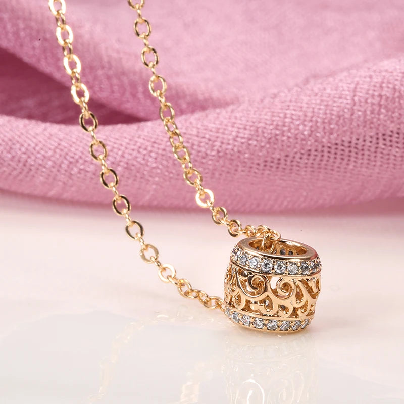Hollow Crystal Flower Necklace
