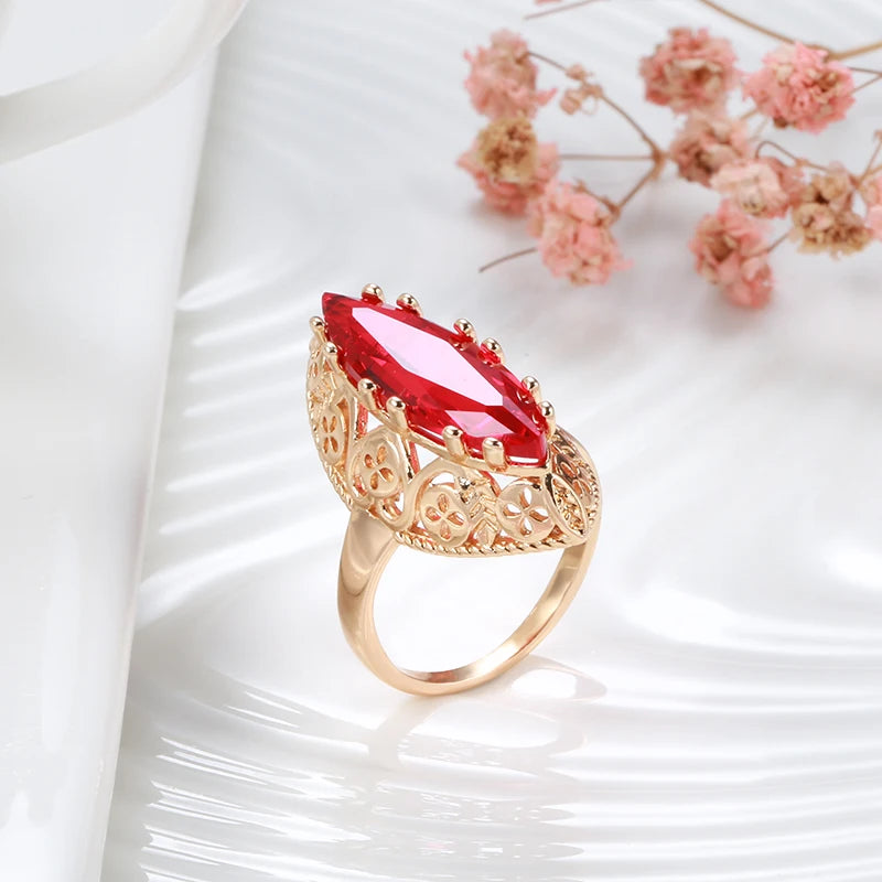 Emerald Hollow Zircon Ring