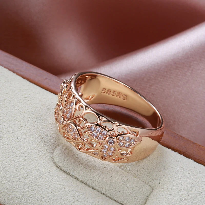 Vintage Zircon Flower Ring