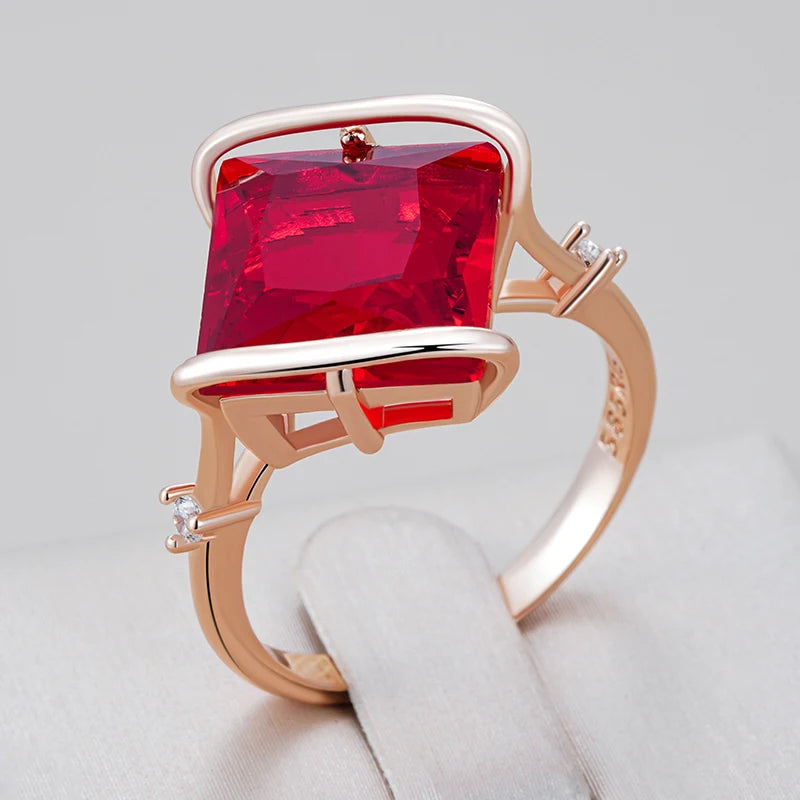 Rūbija laukuma Vintage Ring