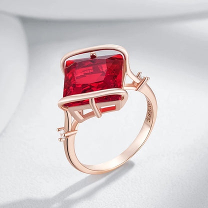Rūbija laukuma Vintage Ring